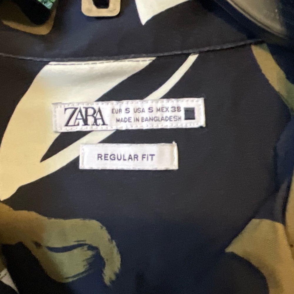 Zara  Men’s Jacquard Shirt Button Down - Picture 3 of 5